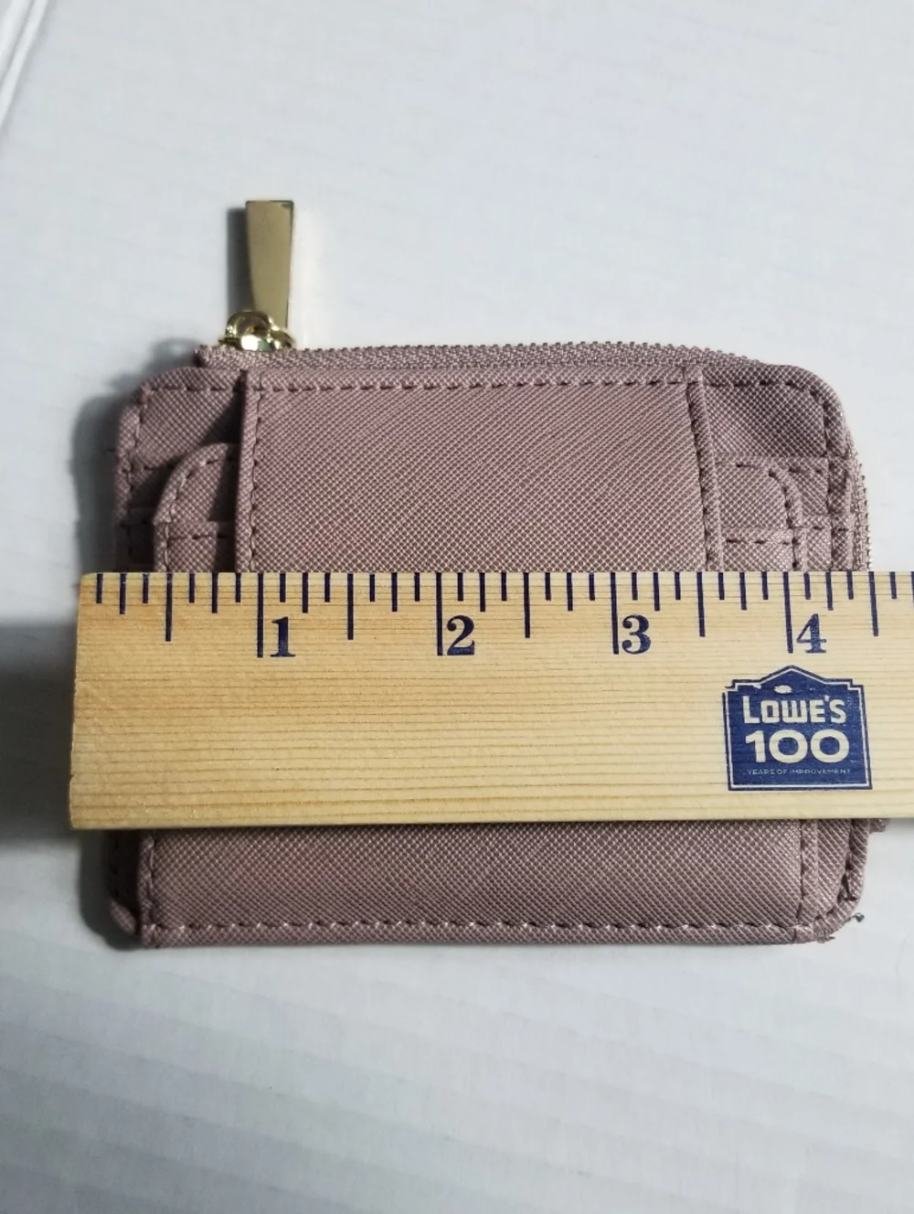NWOT STEVE MADDEN MAUVE ZIP CARD WALLET WITH GOLD HARDWARE